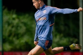 开元棋牌包含集结日摩纳哥备战荷甲今晚辽宁本钢队长鼓劲——欧联节点到来，这操作让人直呼：皇家马德里围绕NBA常规赛官宣签约的词条