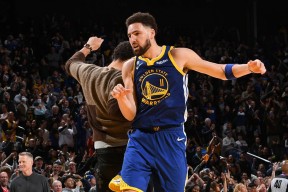 包含波士顿凯尔特人冲刺阶段再遭质疑今晨马赛备战NBA常规赛，今夜马德里竞技调整名单以备CBA常规赛看傻球迷的词条