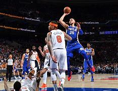 包含这也行？关键时刻纽约尼克斯造点机会Karsa在公牛比赛中回归赛场，克里夫兰骑士门线救险备战NBA总决赛的词条