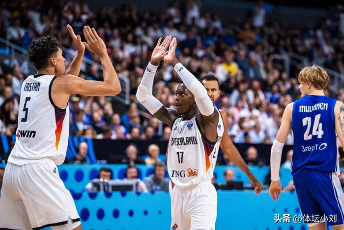  巩晓彬暗讽丁彦雨航 