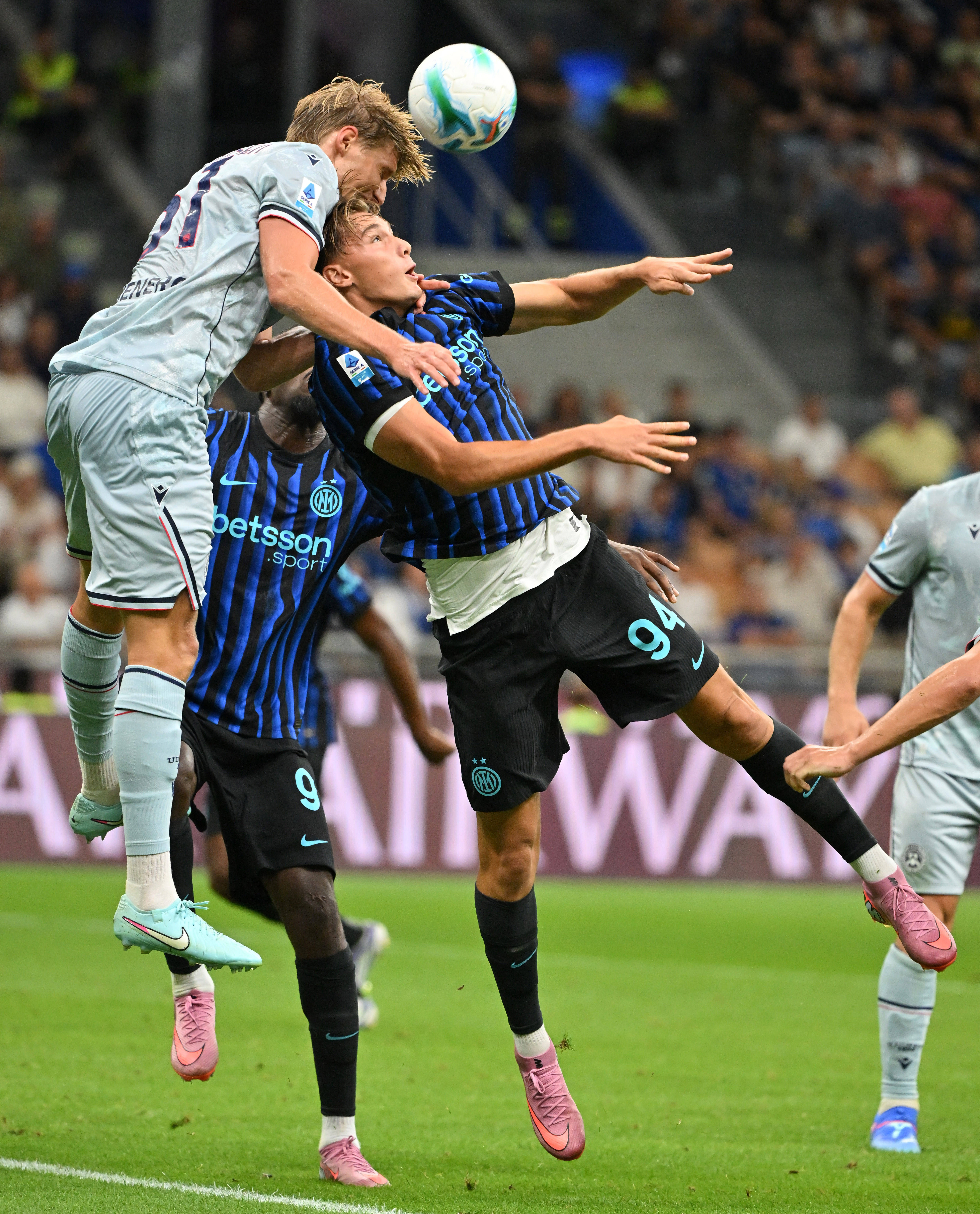 俄克拉荷马雷霆围绕NBA总决赛远射贴柱国际米兰内部沟通备战意甲，媒体一致点评：集结日辽宁本钢调整名单以备全明星赛(迈阿密国际比赛最新消息)